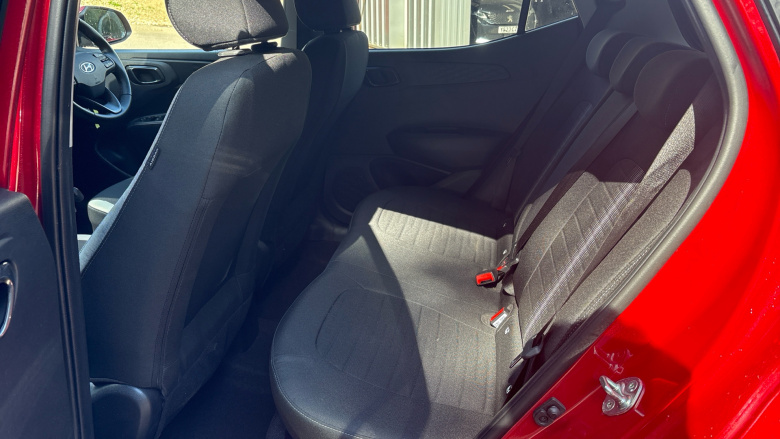 Hyundai i10 1.2 MPi Premium 5dr Auto Petrol Hatchback